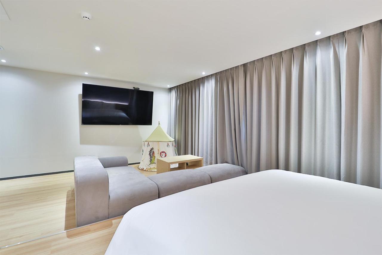 Custom Hotel Ulsan Exterior foto