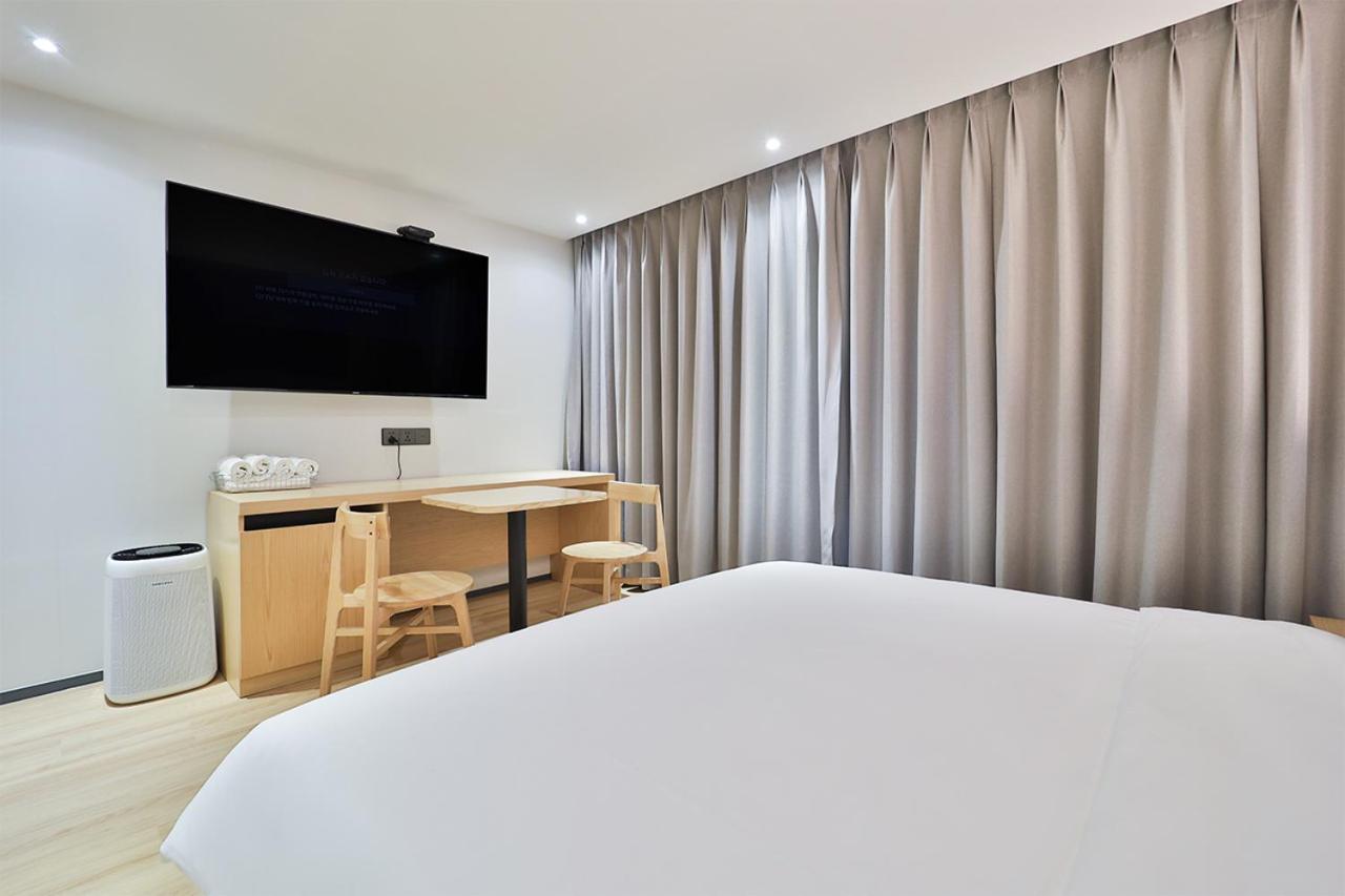 Custom Hotel Ulsan Exterior foto